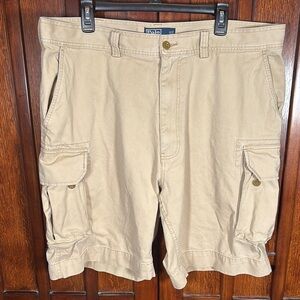 Polo by Ralph Lauren Tan Cargo Shorts Classic Chino Style Size 40 w/ 10” Inseam